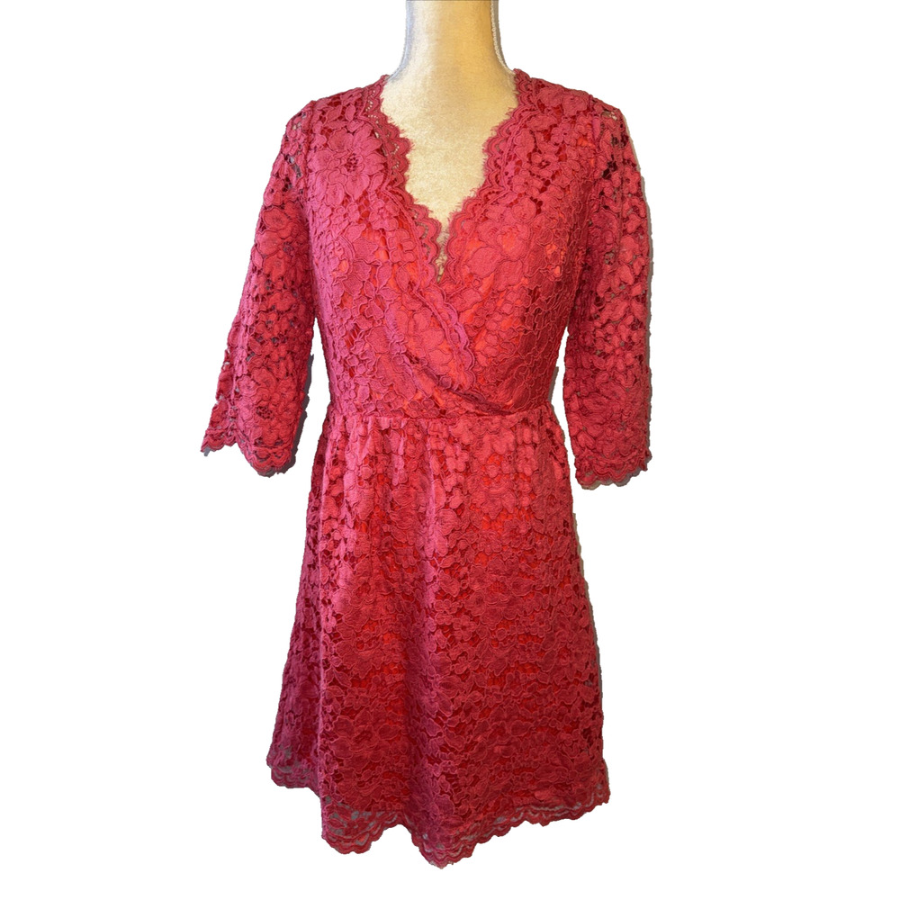 ERIN Erin Featherston Lace Coss Neck Coral Dress Size 10